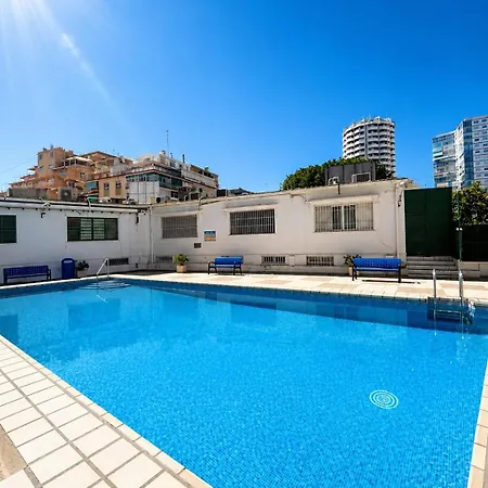 Edificio Beatriz En La Playa De * Benidorm